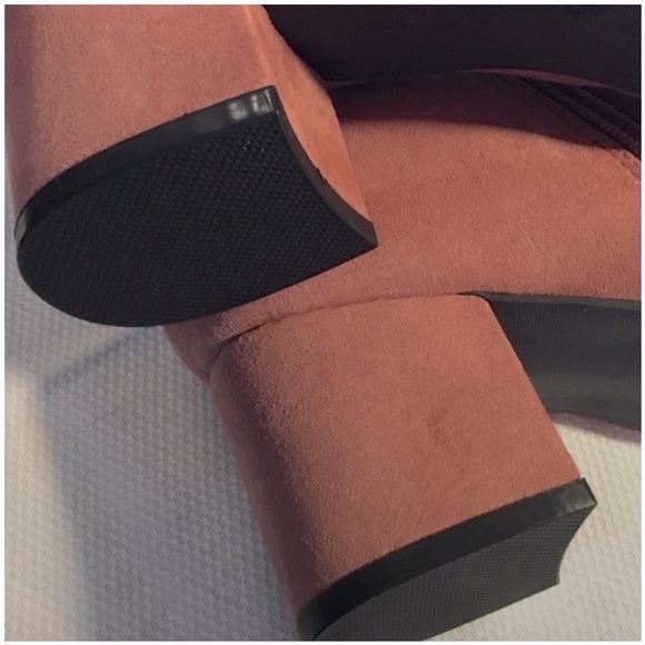 JD WILLIAMS~LADIES BLOCK HEEL SMART CHELSEA~Size 6~NEW Dusty Pink - Picture 12 of 12